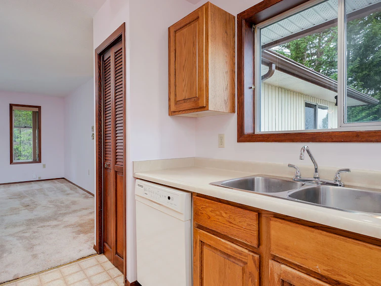317 Damon Drive, View Royal, BC, V9B 5G5 - 18