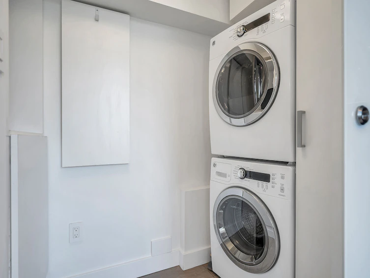 PH802-1845 Robson Street, Vancouver, BC, V6G 1E4 - 36