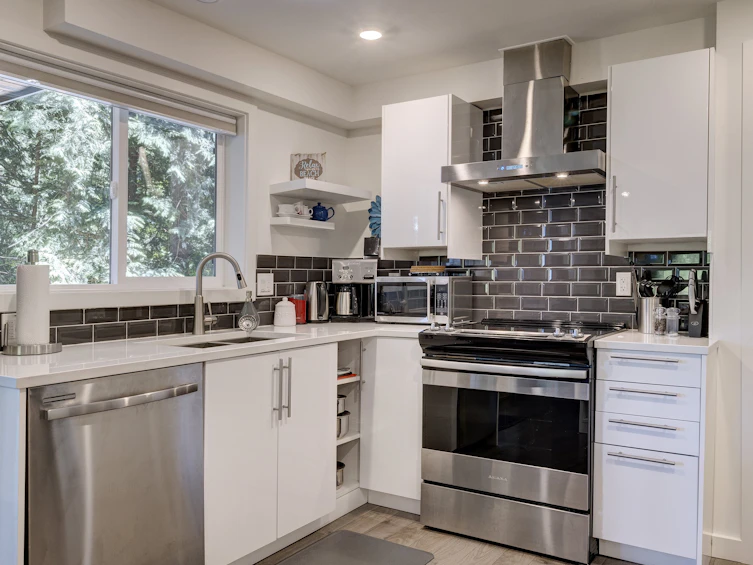 6163-6165 Coracle Drive, Sechelt, BC, V7Z 0C9 - 50