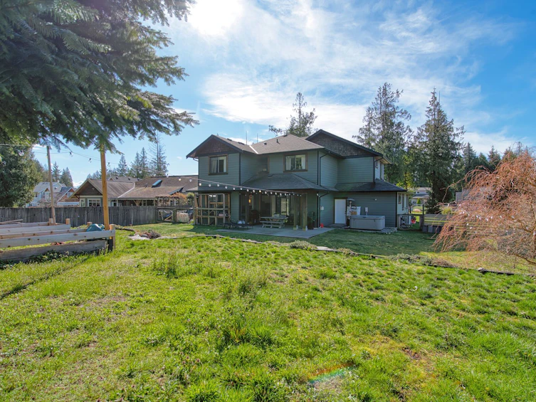 1238 Grandview Road, Gibsons, BC, V0N 1V3 - 3