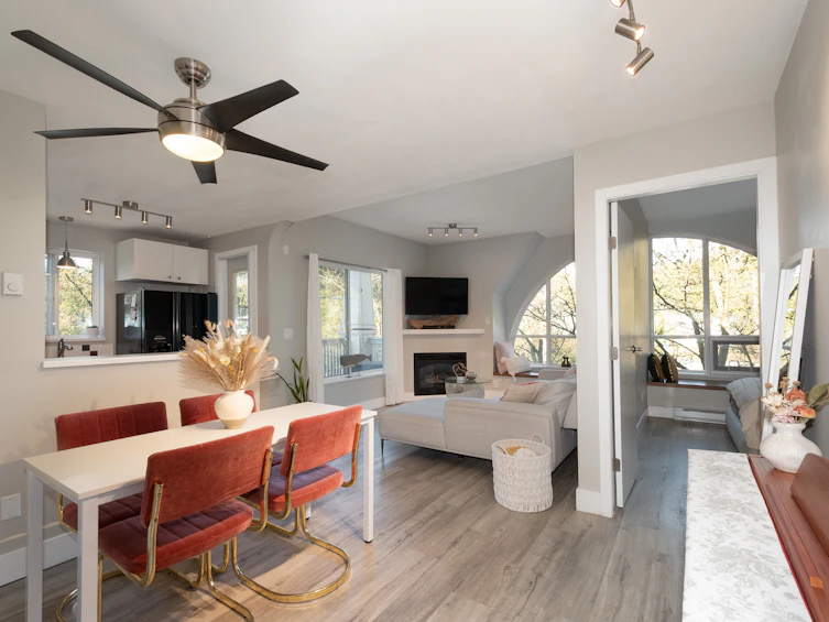 1111 Lynn Valley 405 Road, North Vancouver, BC, V7J 3V4 - 5