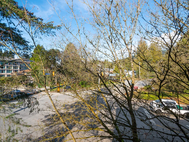 1111 Lynn Valley 405 Road, North Vancouver, BC, V7J 3V4 - 22