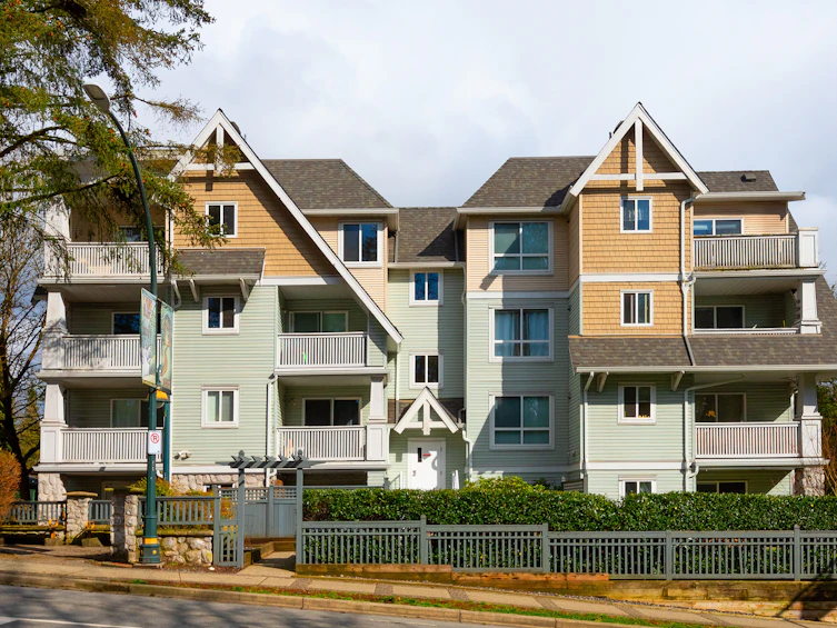 1111 Lynn Valley 405 Road, North Vancouver, BC, V7J 3V4 - 37