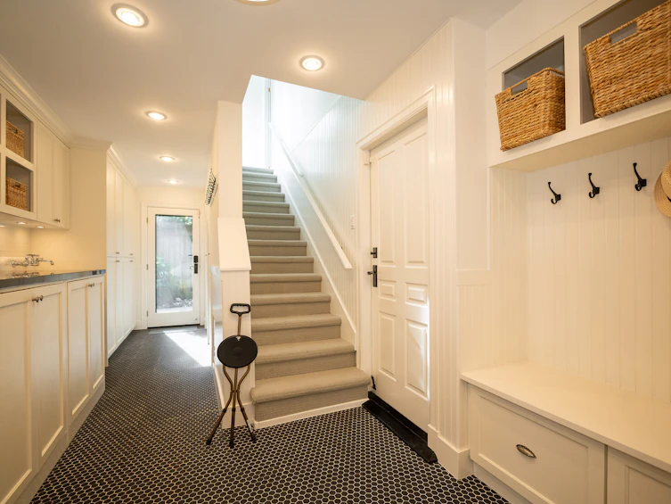 4850 The Dale, West Vancouver, BC, V7W 1K3 - 48