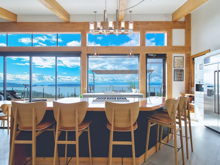 10706 Wood Bay Ridge Road, Pender Harbour Egmont, BC, V7Z 1B8 - 10