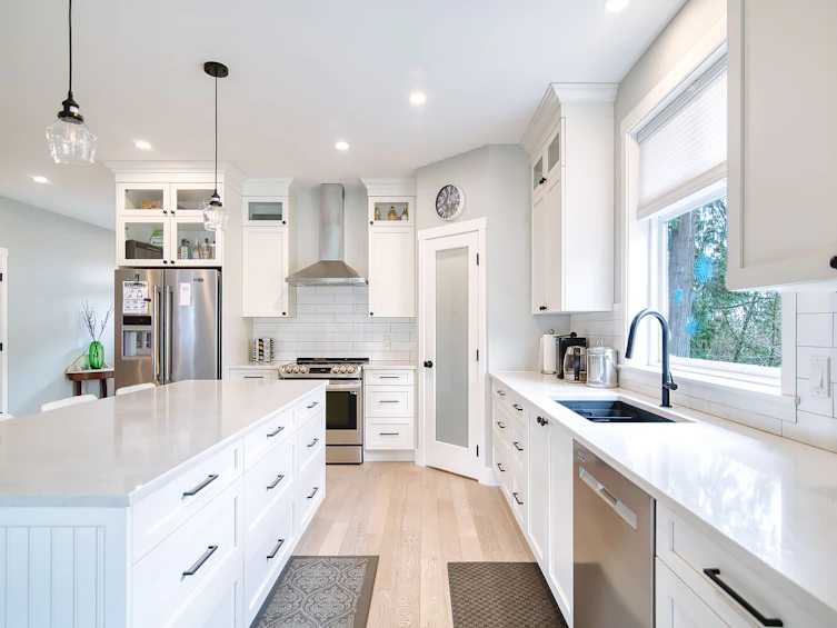 5206 Heather Road, Sechelt, BC, V7Z 0B9 - 11