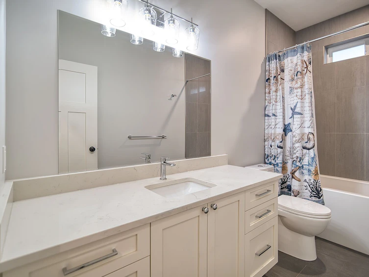 5206 Heather Road, Sechelt, BC, V7Z 0B9 - 33