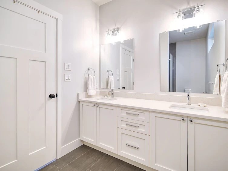 5206 Heather Road, Sechelt, BC, V7Z 0B9 - 20