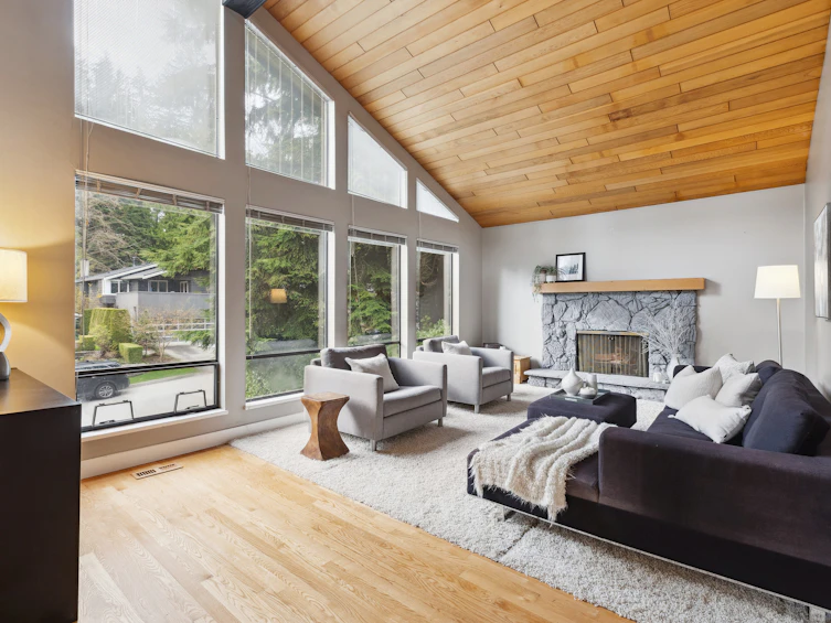 4590 Mapleridge Drive, North Vancouver, BC, V7R 4M8 - 5