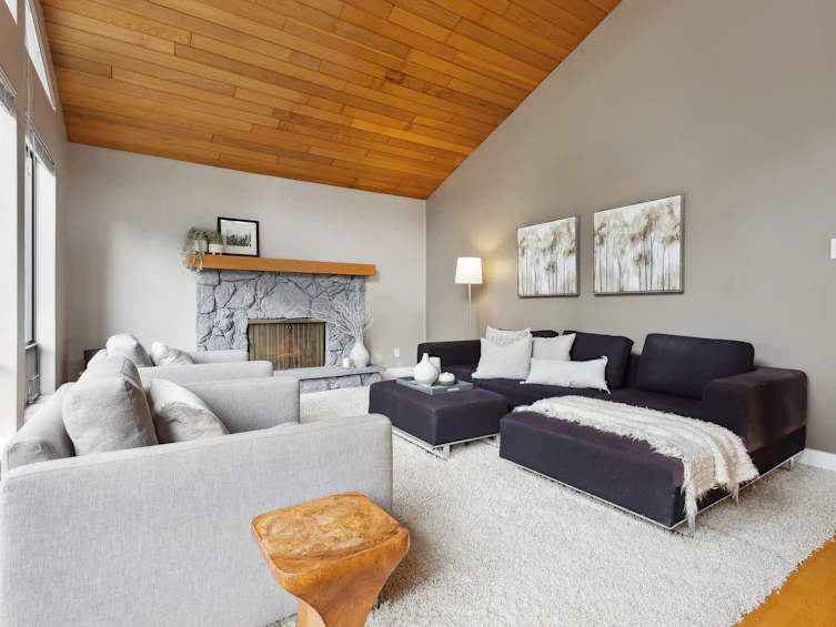 4590 Mapleridge Drive, North Vancouver, BC, V7R 4M8 - 7