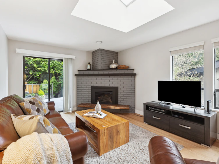 4590 Mapleridge Drive, North Vancouver, BC, V7R 4M8 - 30