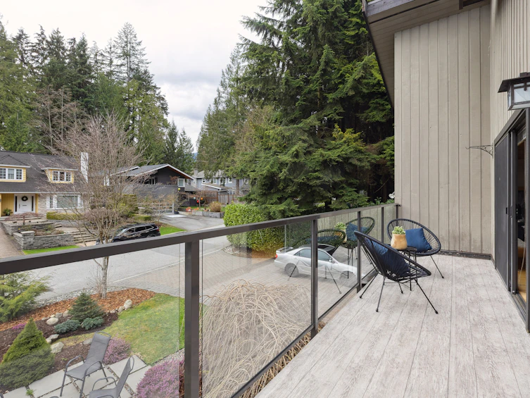 4590 Mapleridge Drive, North Vancouver, BC, V7R 4M8 - 43