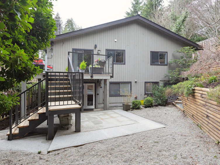 4590 Mapleridge Drive, North Vancouver, BC, V7R 4M8 - 53