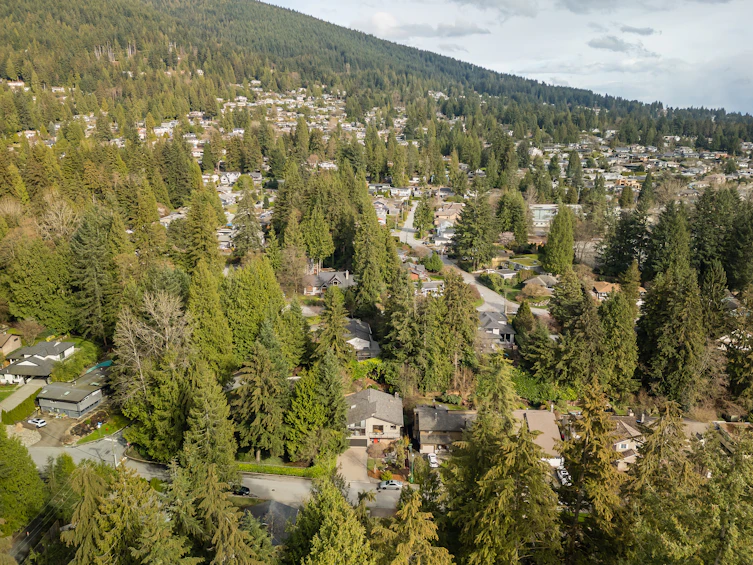 4590 Mapleridge Drive, North Vancouver, BC, V7R 4M8 - 59