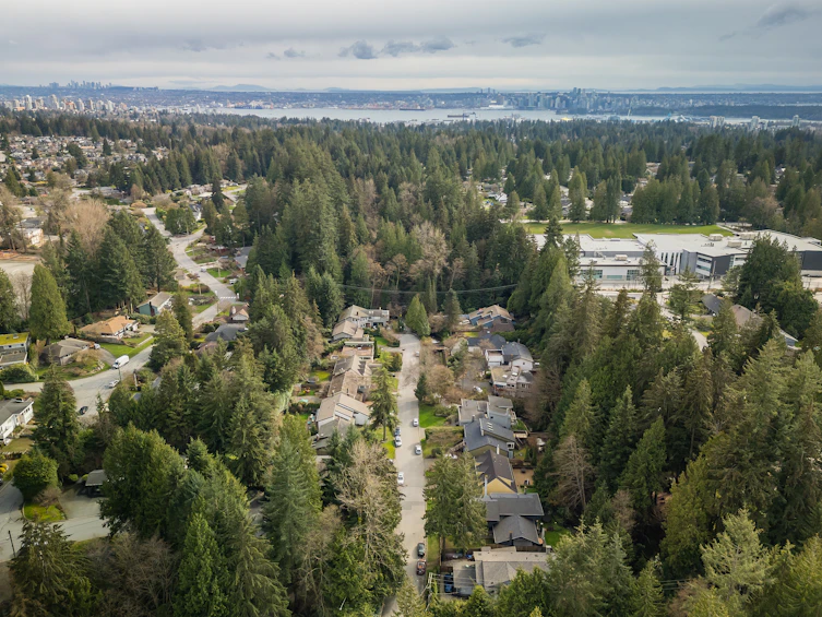 4590 Mapleridge Drive, North Vancouver, BC, V7R 4M8 - 60