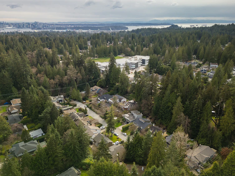 4590 Mapleridge Drive, North Vancouver, BC, V7R 4M8 - 61