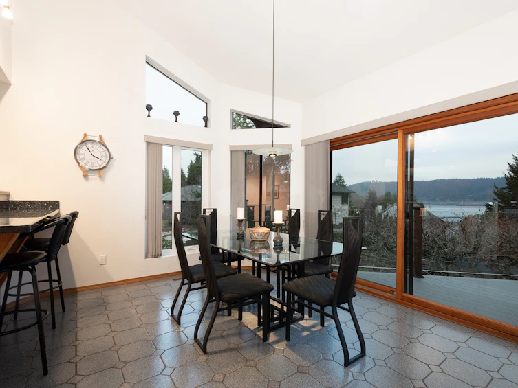 1605 Lockehaven Road, North Vancouver, BC, V7G 2H3 - 13