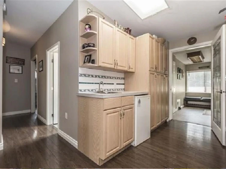 1876 Vera Road, Cultus Lake, BC, V2R 4X1 - 8