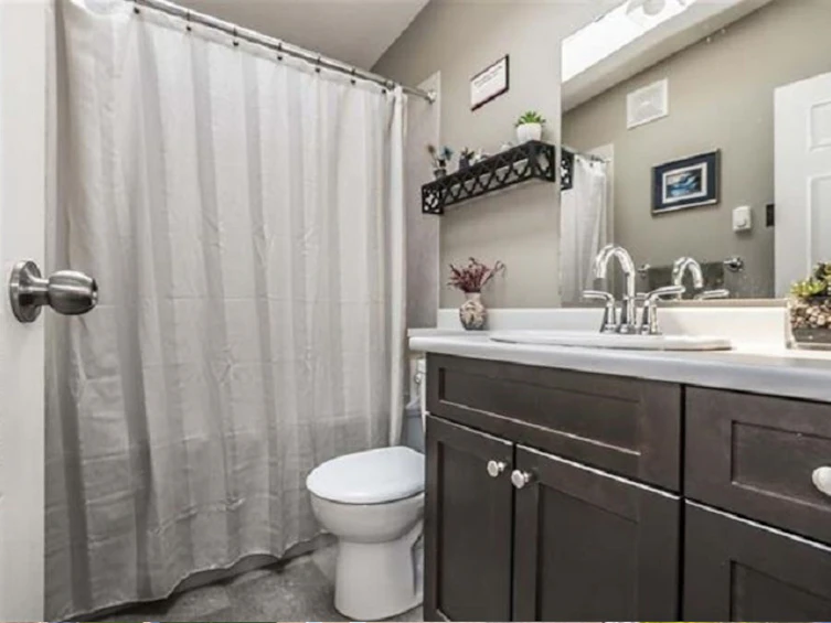 1876 Vera Road, Cultus Lake, BC, V2R 4X1 - 11