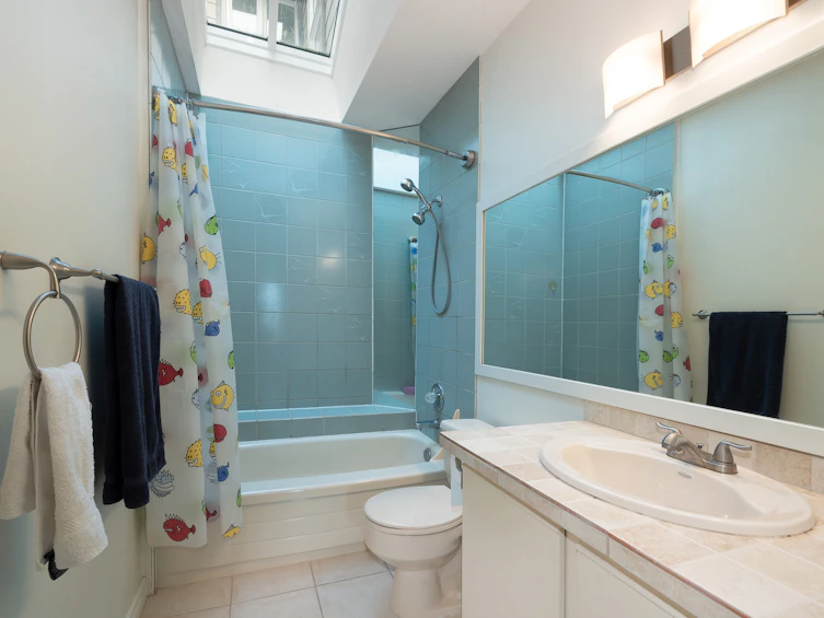2472 Haywood Avenue, West Vancouver, BC, V7V 1Y1 - 24