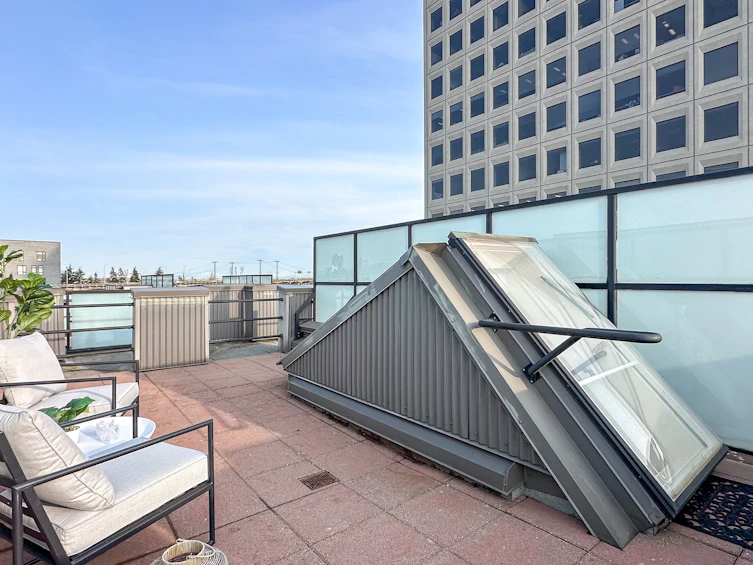 8890 Selkirk Street, Vancouver, BC, V6P 4J8 - 36