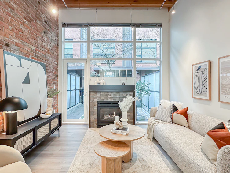 8890 Selkirk Street, Vancouver, BC, V6P 4J8