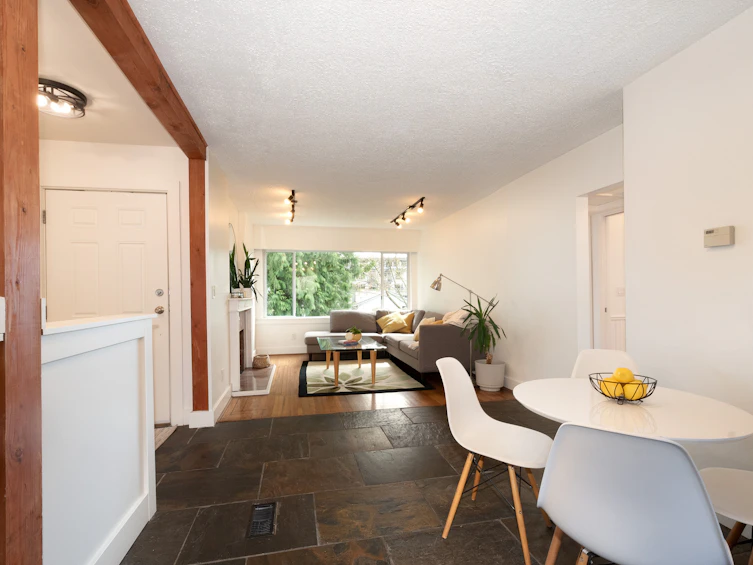 1338 W 17th Street, North Vancouver, BC, V7P 1W4 - 2