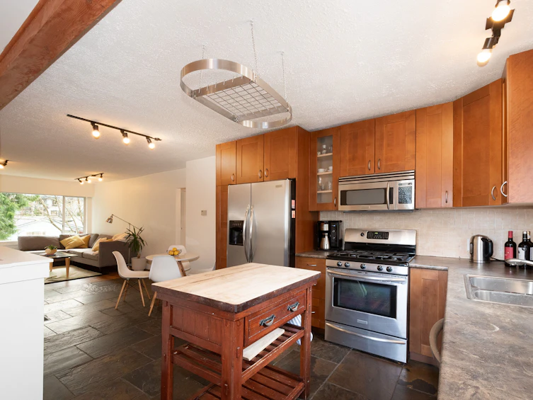 1338 W 17th Street, North Vancouver, BC, V7P 1W4 - 10
