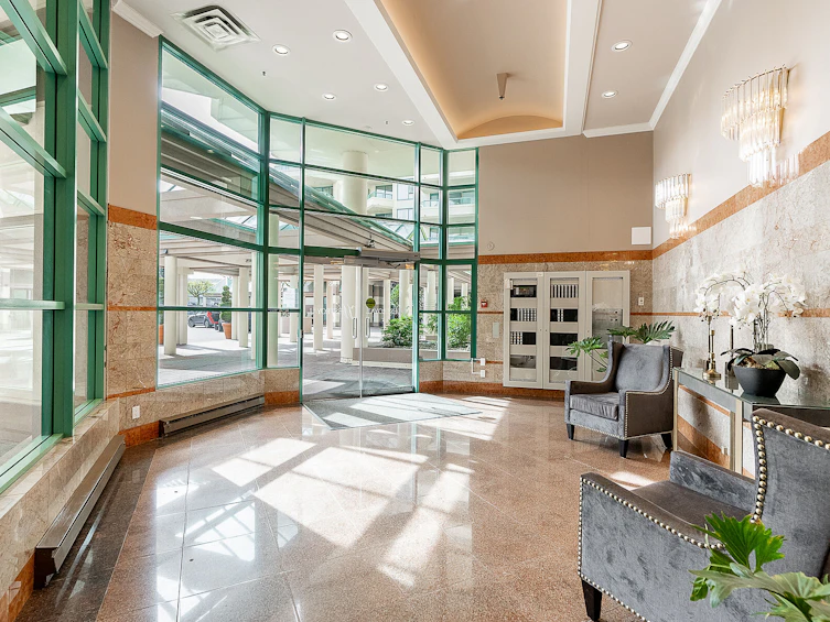 3E-338 Taylor Way, West Vancouver, BC, V7T 2Y1 - 3