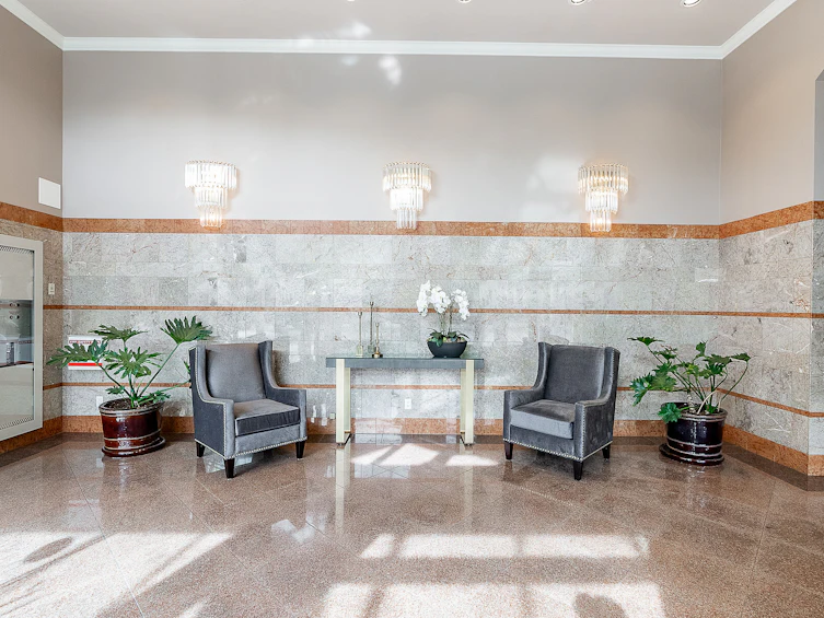 3E-338 Taylor Way, West Vancouver, BC, V7T 2Y1 - 4
