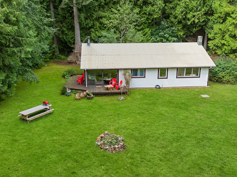 6121 Golf Course Road, Sechelt, BC, V7Z 0R2 - 23