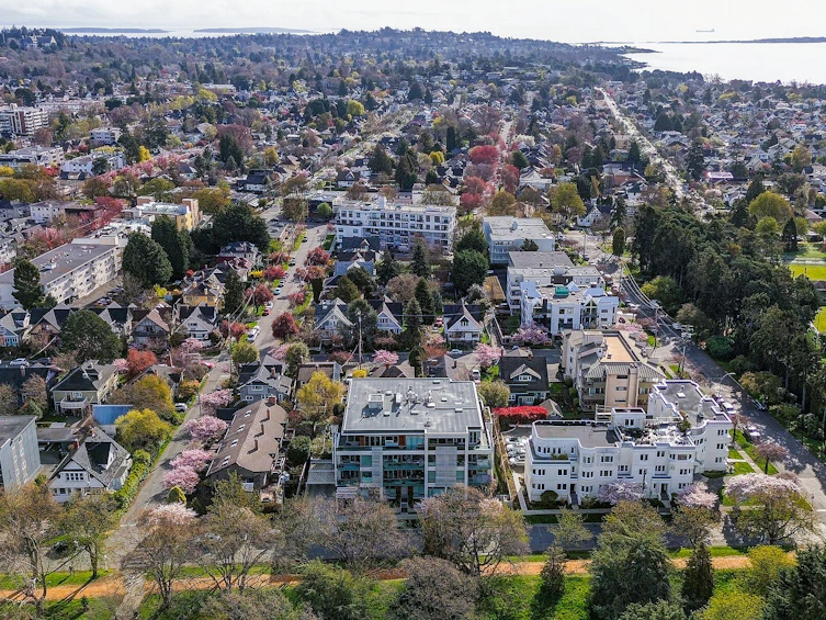 101-986 Heywood Avenue, Victoria, BC, V8V 2Y6 - 35