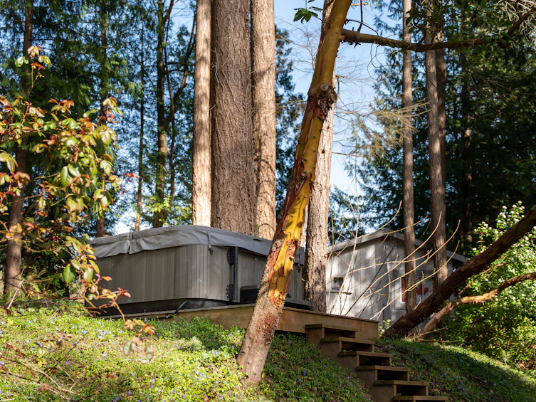 5080 Sunshine Coast Highway, Sechelt, BC, V7Z 0G6 - 5