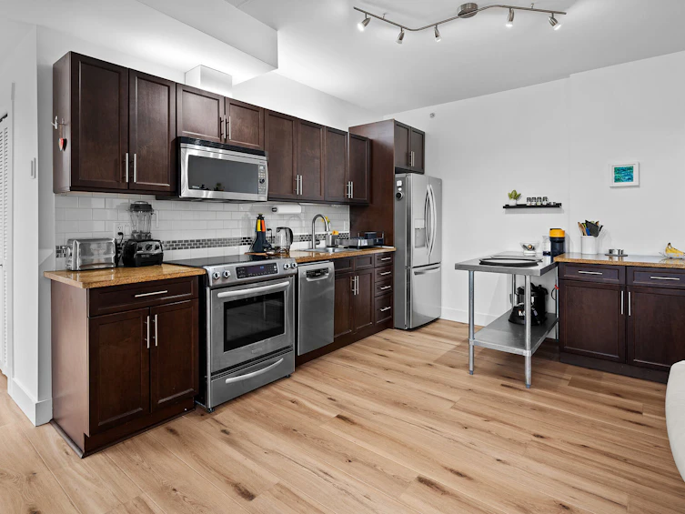 209-240 Cook Street, Victoria, BC, V8V 3X3 - 4