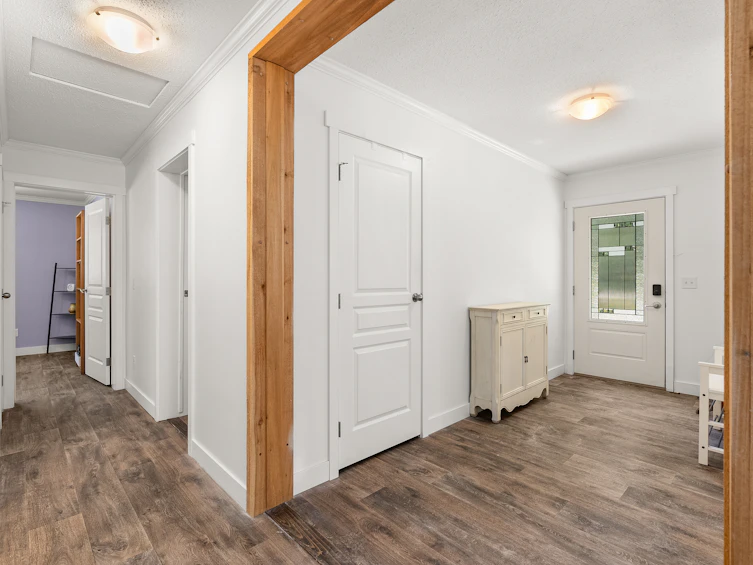 1751 Blower Road, Sechelt, BC, V7Z 0A6 - 3