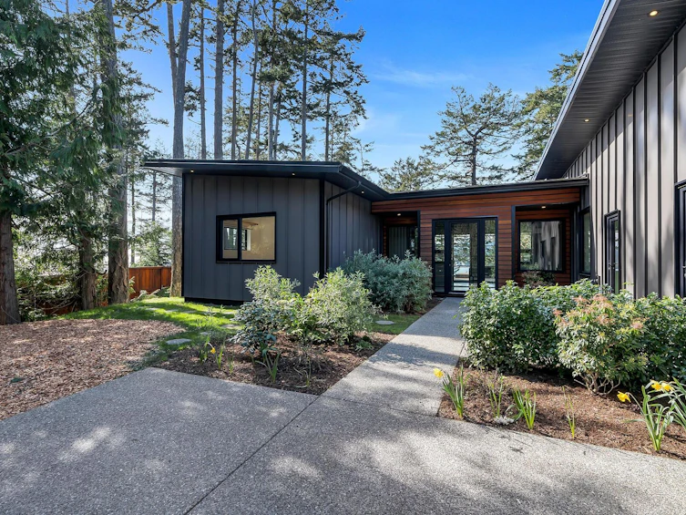 7016 East Sooke Road, Sooke, BC, V9Z 1A8 - 2