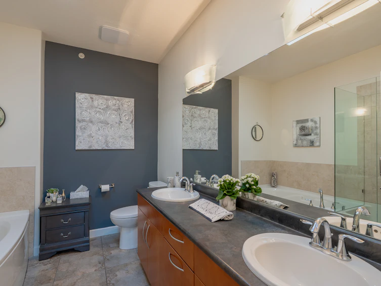 7-5780 Trail Avenue, Sechelt, BC, V7Z 0K5 - 17