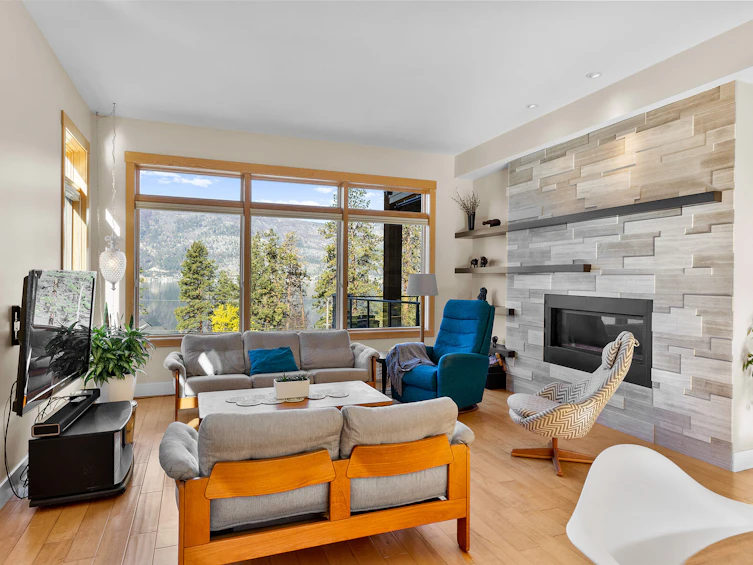 10989 Maddock Avenue, Lake Country, BC, V4V 2J5 - 15