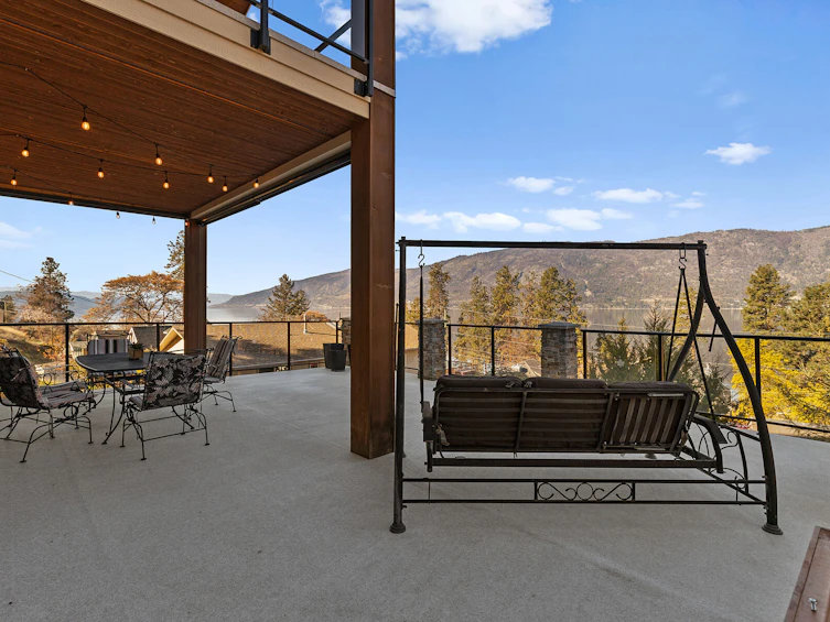 10989 Maddock Avenue, Lake Country, BC, V4V 2J5 - 45
