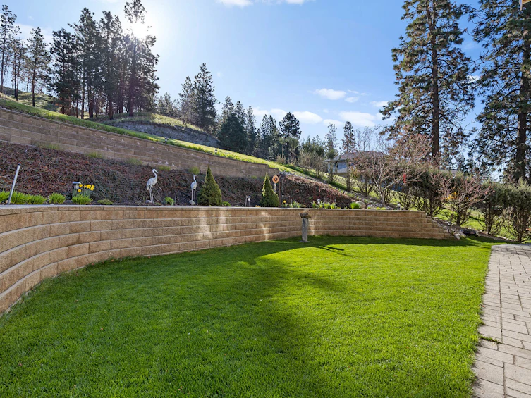 10989 Maddock Avenue, Lake Country, BC, V4V 2J5 - 52