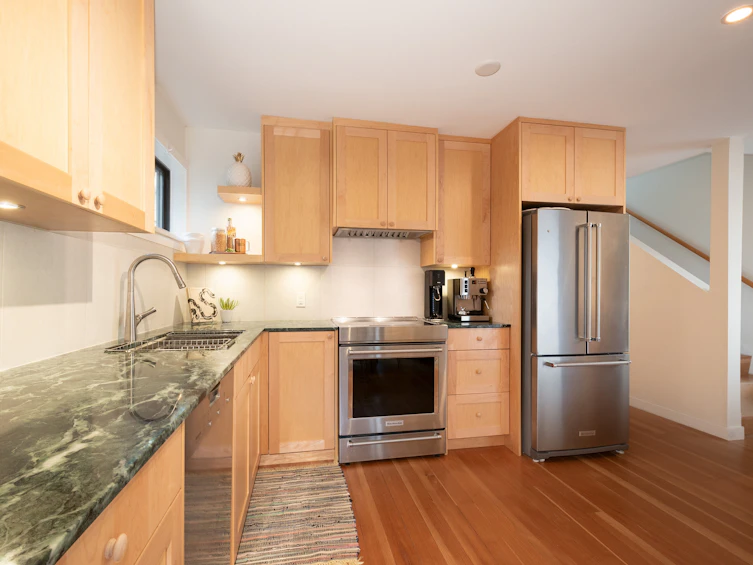 805 Ferry Row, Vancouver, BC, V5Z 3Z5 - 21