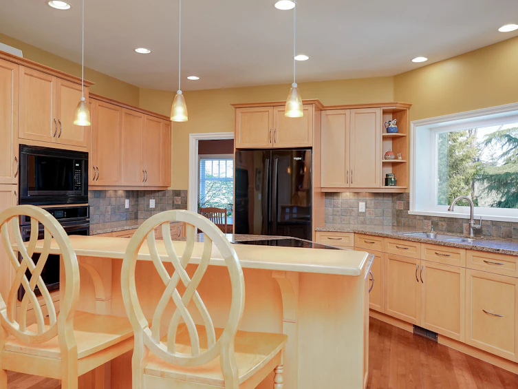 6547 Torin Road, Central Saanich, BC, V8M 2H5 - 12