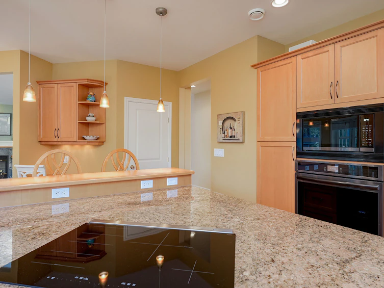 6547 Torin Road, Central Saanich, BC, V8M 2H5 - 13