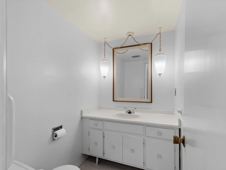 105-964 Heywood Avenue, Victoria, BC, V8V 2Y5 - 18