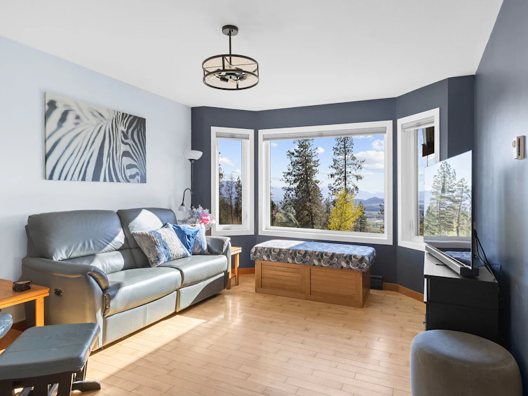 6025 Farmers Drive, Kelowna, BC, V1P 1A3 - 10