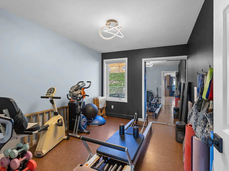 6025 Farmers Drive, Kelowna, BC, V1P 1A3 - 31