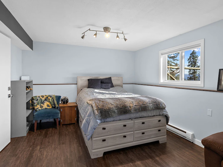 6025 Farmers Drive, Kelowna, BC, V1P 1A3 - 32