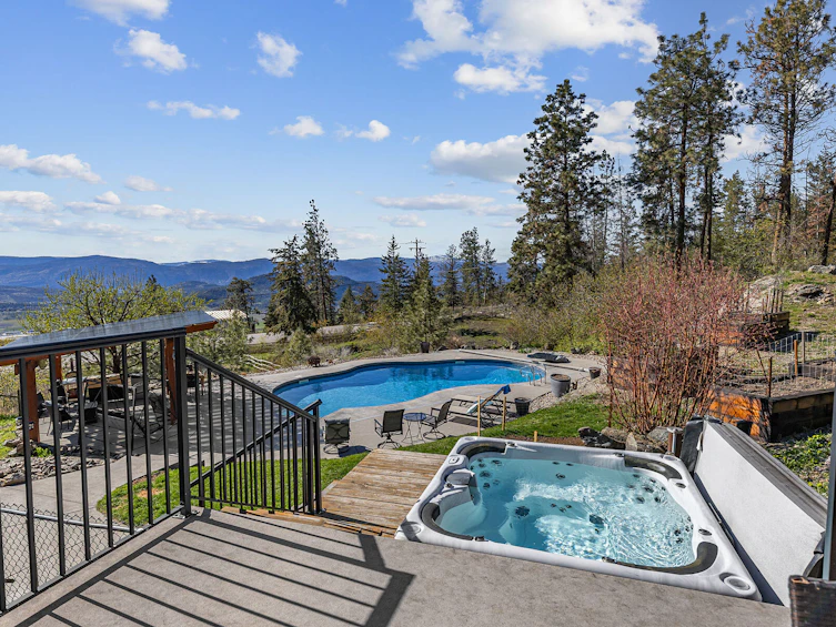 6025 Farmers Drive, Kelowna, BC, V1P 1A3 - 44