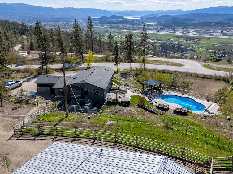 6025 Farmers Drive, Kelowna, BC, V1P 1A3 - 72