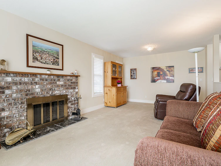 1588 Lynn Valley Road, North Vancouver, BC, V7J 2B3 - 8